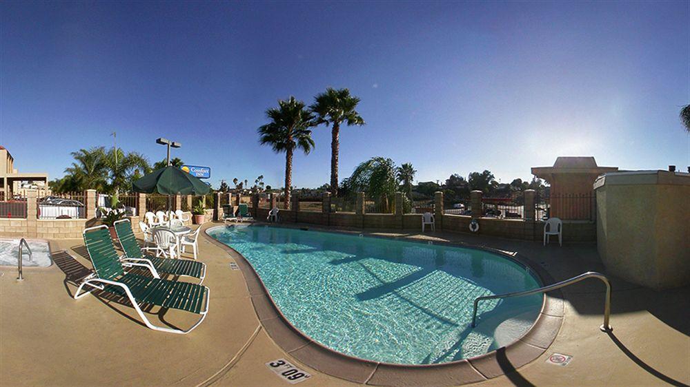 Holiday Inn Express San Diego South - National City By Ihg Ngoại thất bức ảnh
