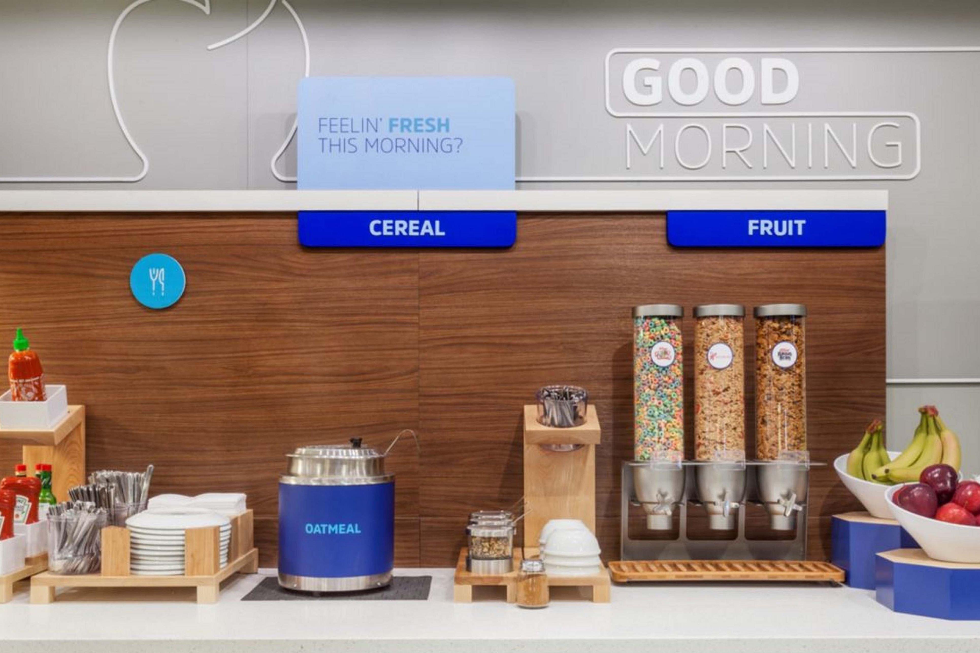 Holiday Inn Express San Diego South - National City By Ihg Ngoại thất bức ảnh