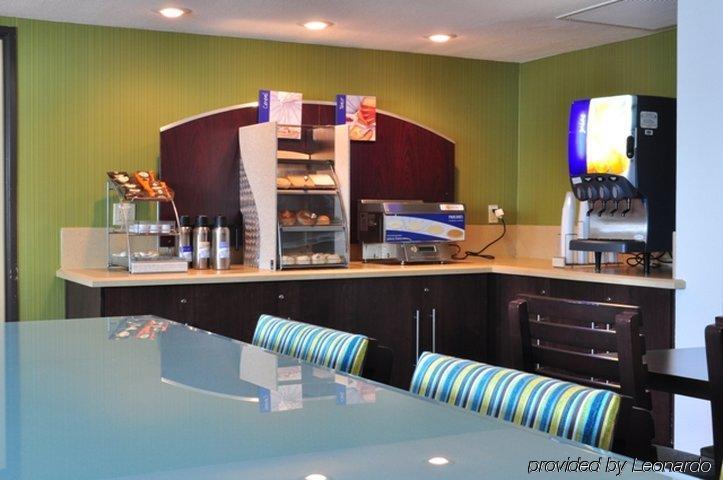 Holiday Inn Express San Diego South - National City By Ihg Nhà hàng bức ảnh